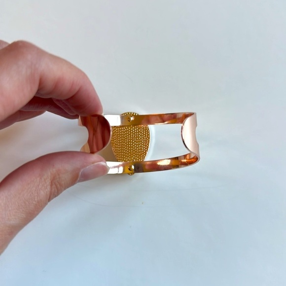 Vintage Y2K Elegant Rose Gold and faux Opalescent stone adjustable Bracelet - Picture 4 of 5